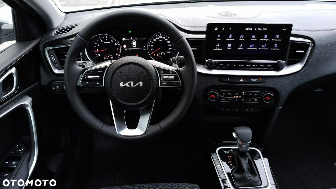 Kia Ceed - 15