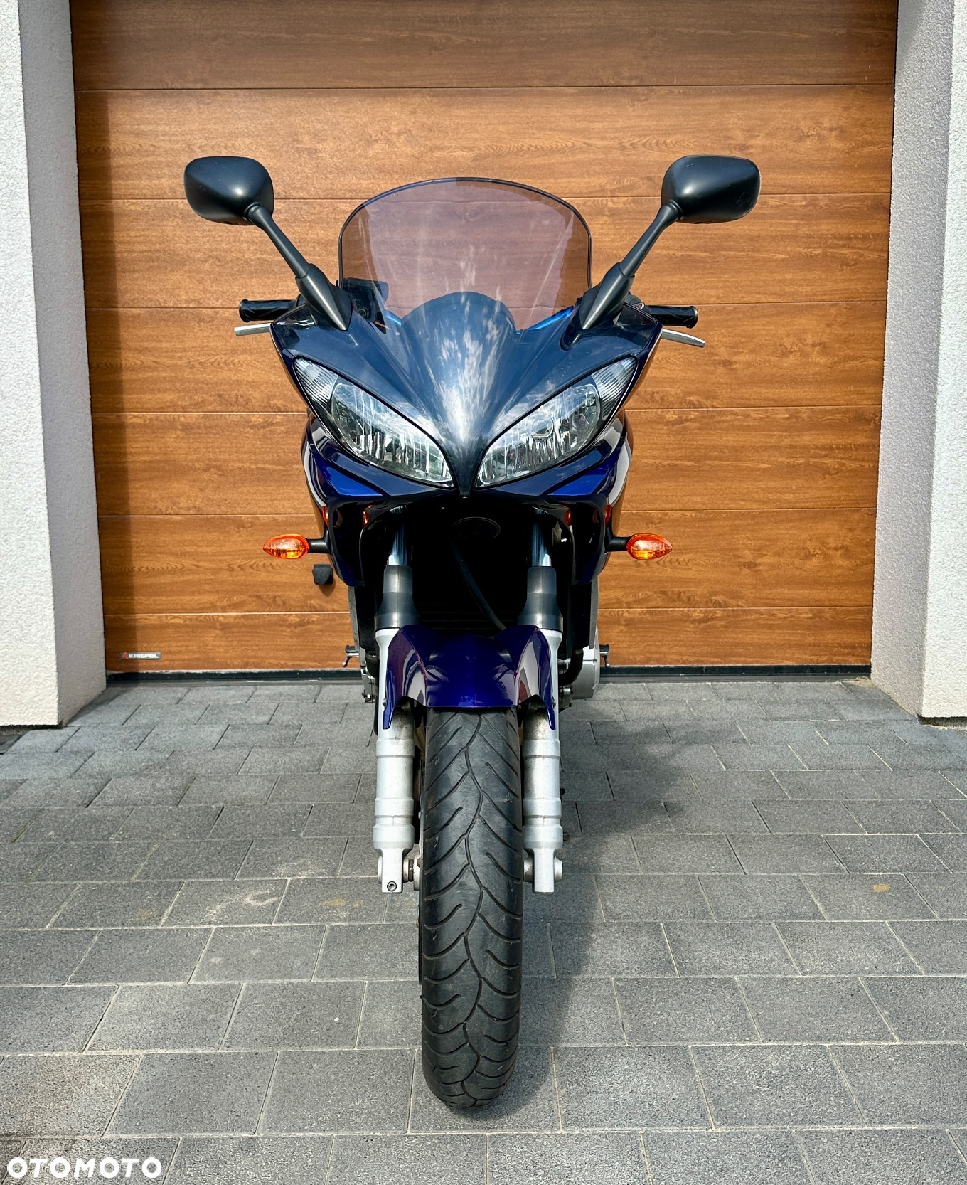 Yamaha FZ6 - 2