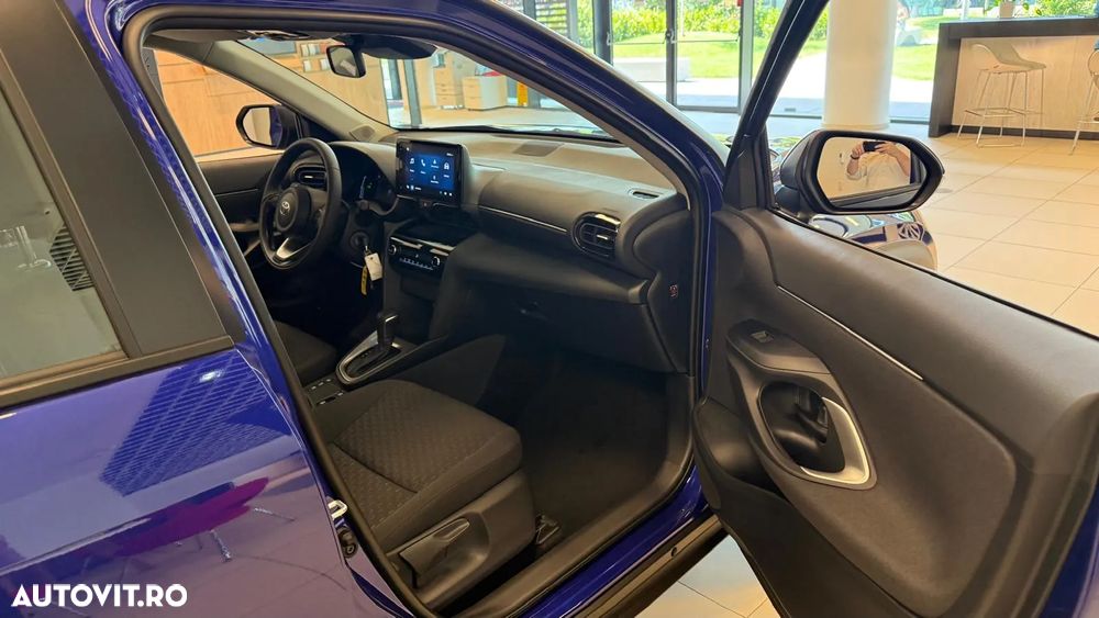 Toyota Yaris Cross 1.5 VVT-i HSD 4x2 Active - 25