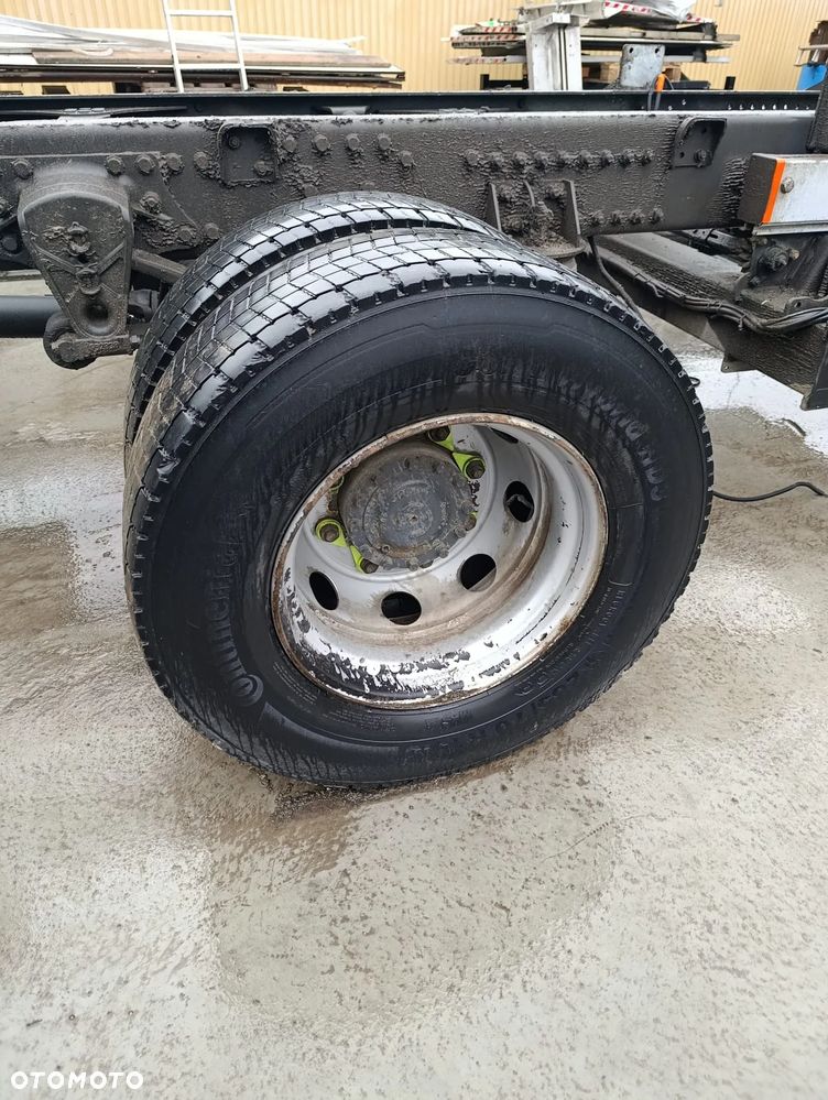 KOŁO FELGA 19.5 RENAULT MIDLUM GAMA D MERCEDES ATEGO 8 SZPILEK - 1