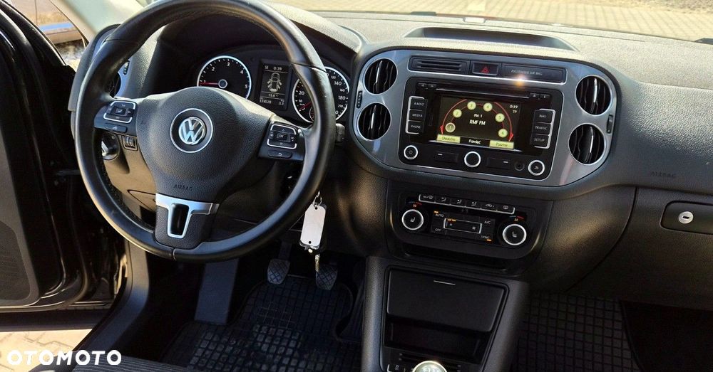 Volkswagen Tiguan - 30