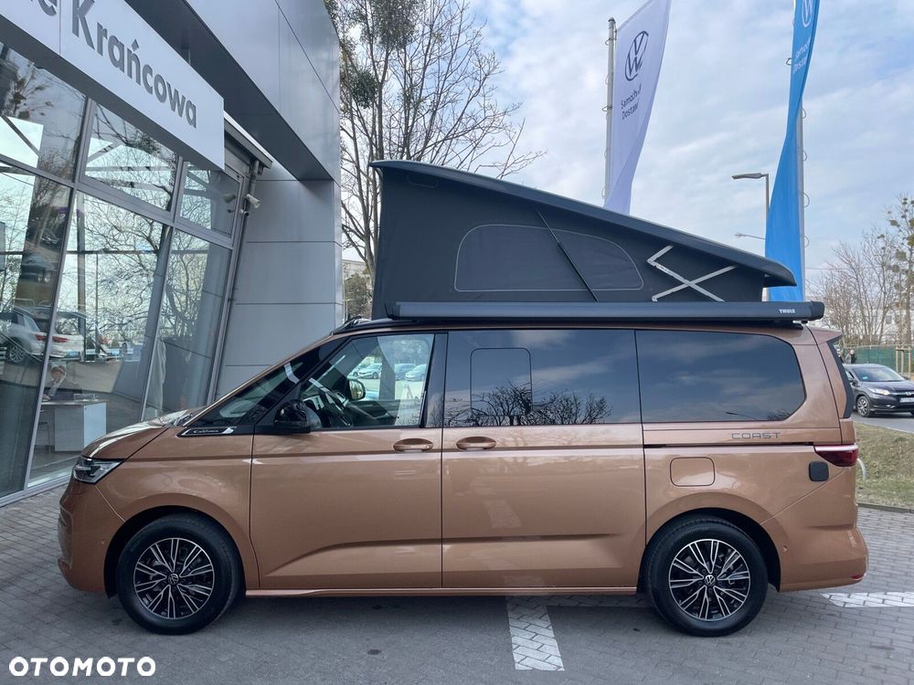 Volkswagen california Nowa California Coast silnik: 2,0 l TDI SCR 150 KM / skrzynia biegów: 7-biegowa DSG rozstaw osi: 3124 mm - 32
