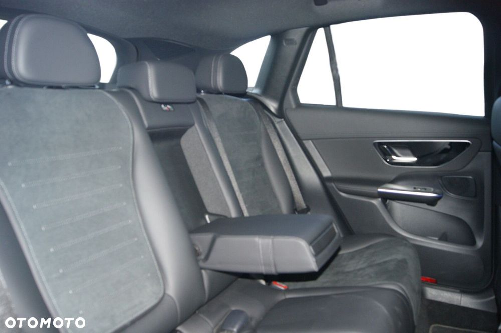 Mercedes-Benz GLC - 9