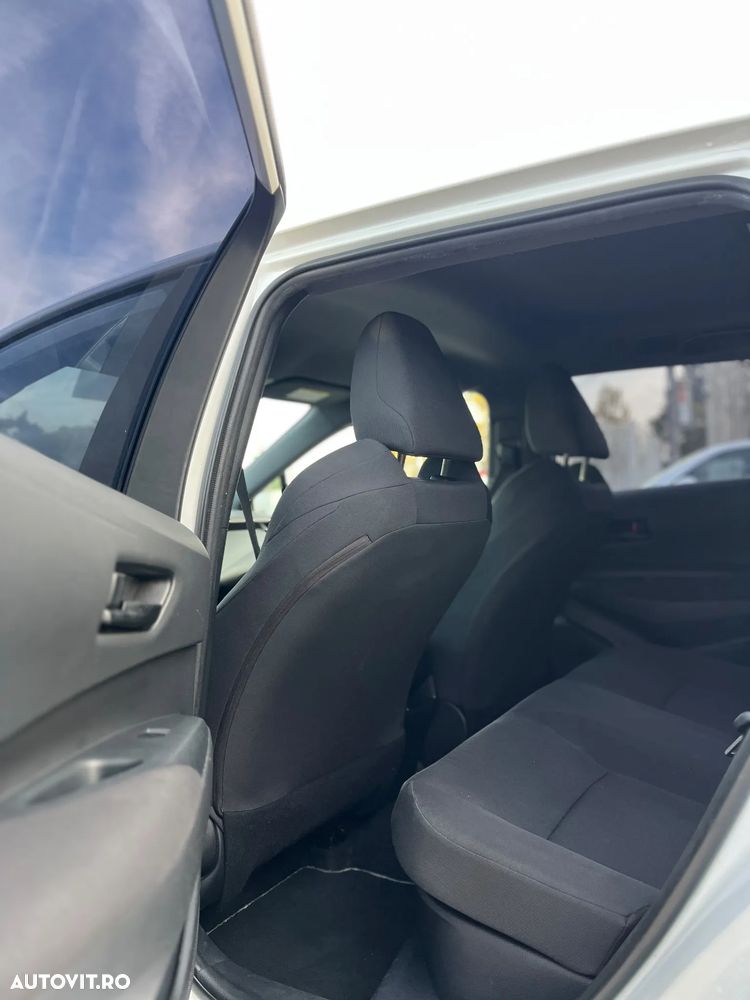 Toyota Corolla 1.8 HSD TS Eco - 6