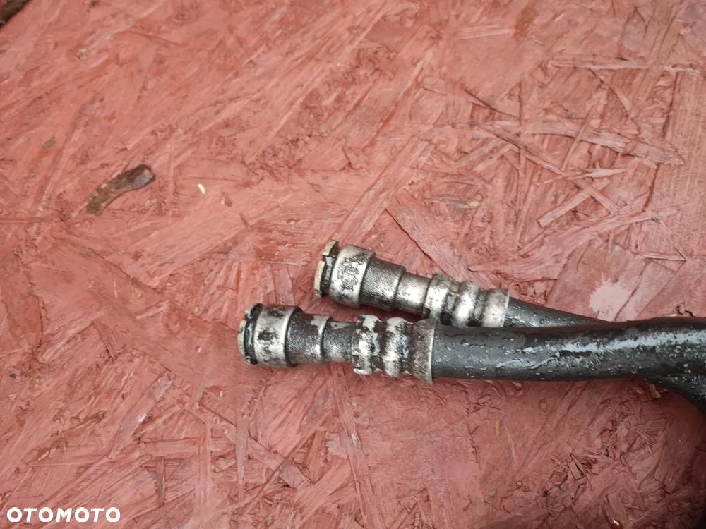 BMW E60 LCI / E61 LCI. ORYGINALNE PRZEWODY OLEJU DO AUTOMATYCZNEJ SKRZYNI BIEGÓW 6HP21 DO SILNIKA N53 / N52 O NR: 7 592 520 / 7 581 407 / 7 576 177 / 7 572 454 OEM. W BARDZO DOBRYM STANIE TECHNICZNYM. - 7