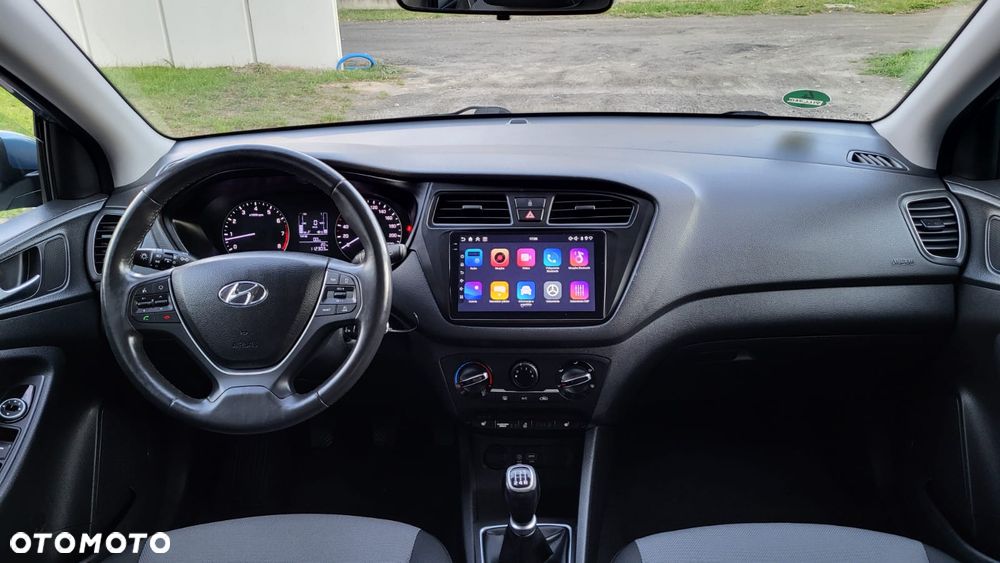Hyundai i20 blue 1.2 YES!+ - 32