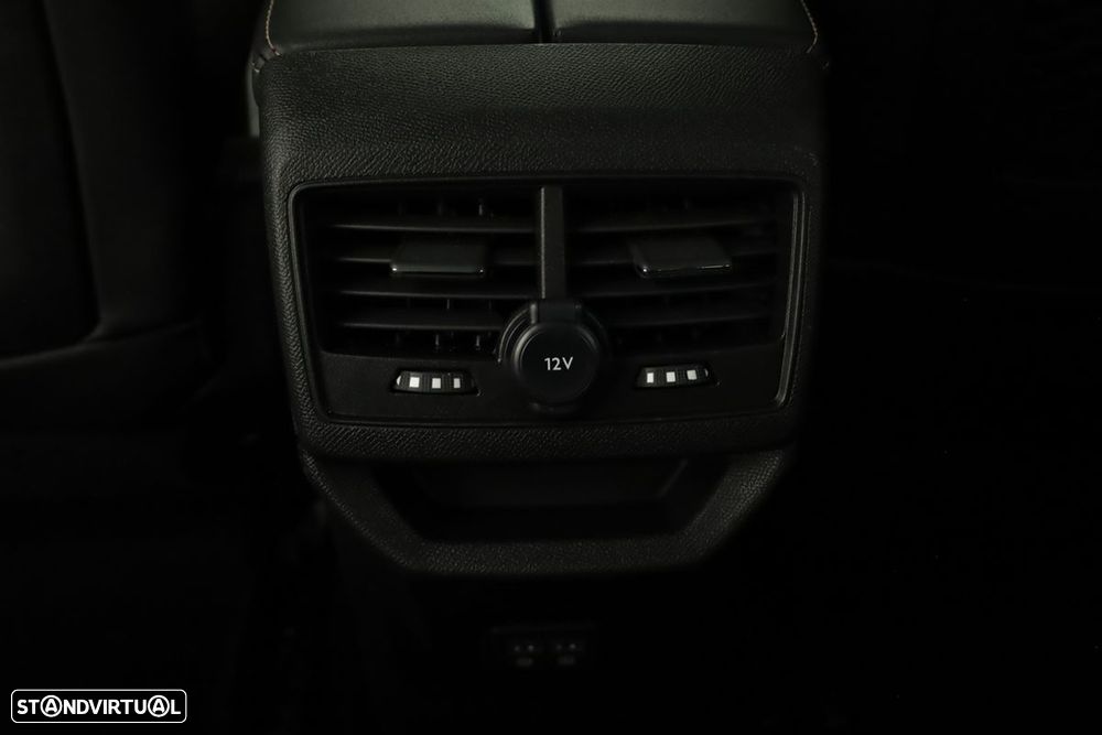 Peugeot 3008 1.2 Hybrid GT e-DCS6 - 24