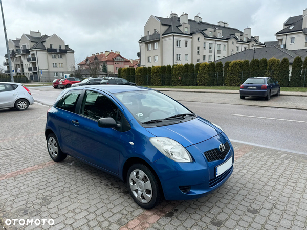 Toyota Yaris 1.0 Luna