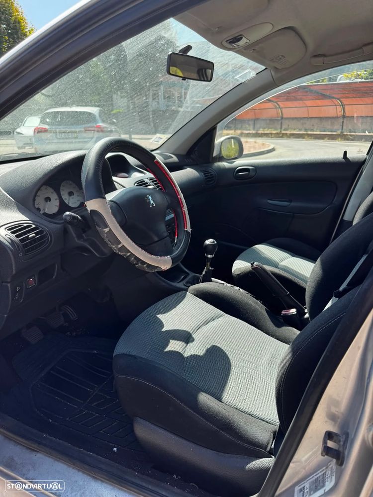 Peugeot 206 1.1 XR Présence - 7