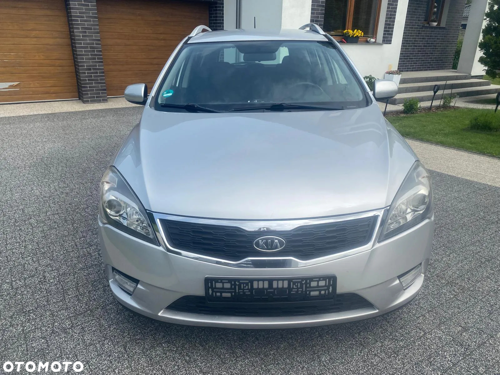Kia Ceed - 16
