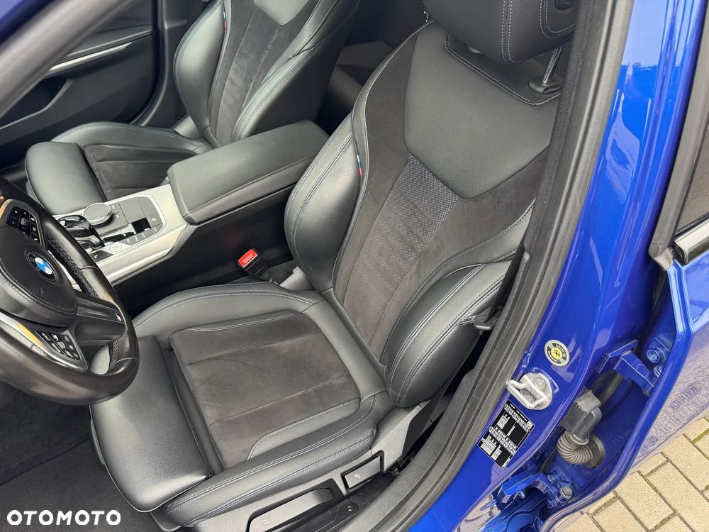 BMW Seria 3 318d M Sport - 10
