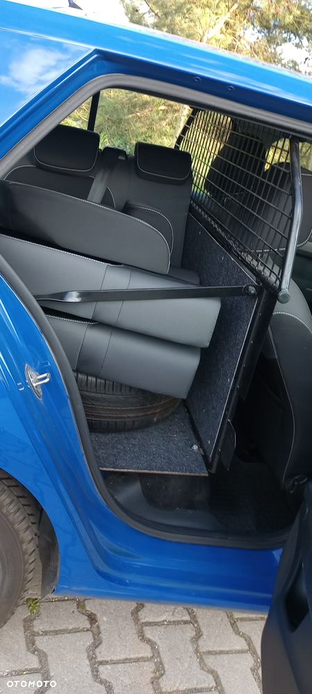 Skoda Fabia 1.0 Ambition - 8