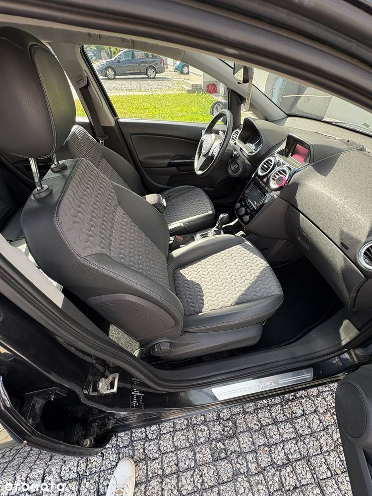 Opel Corsa 1.4 16V Enjoy - 14