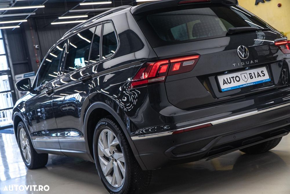 Volkswagen Tiguan 2.0 TDI SCR DSG 4Motion Elegance - 32