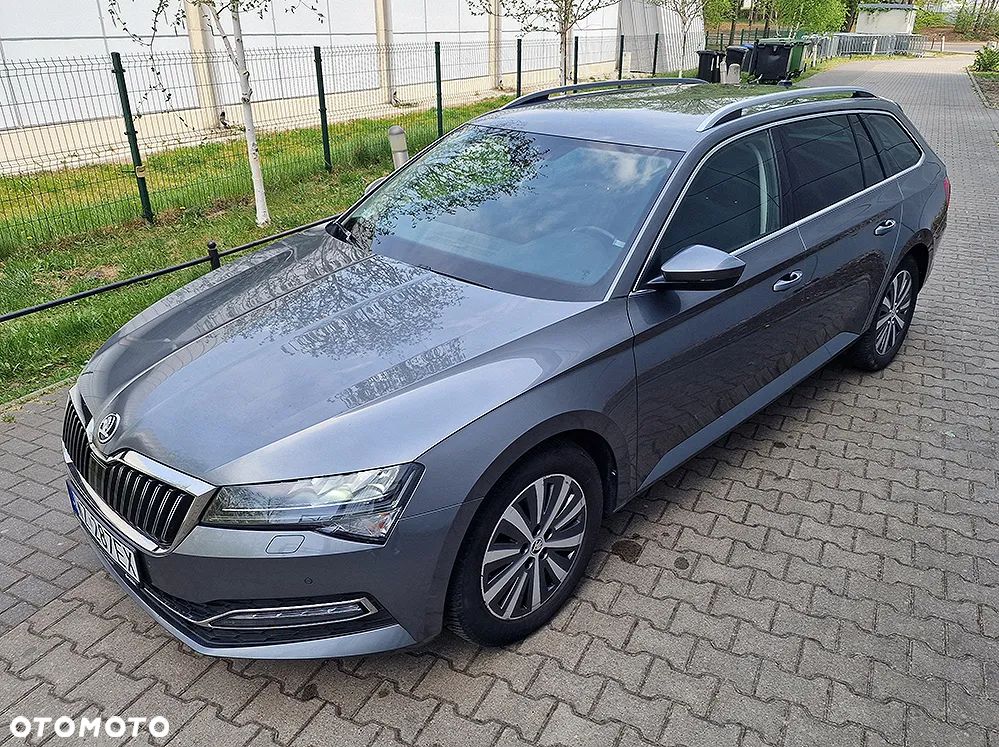 Skoda Superb 2.0 TDI SCR Style DSG - 19
