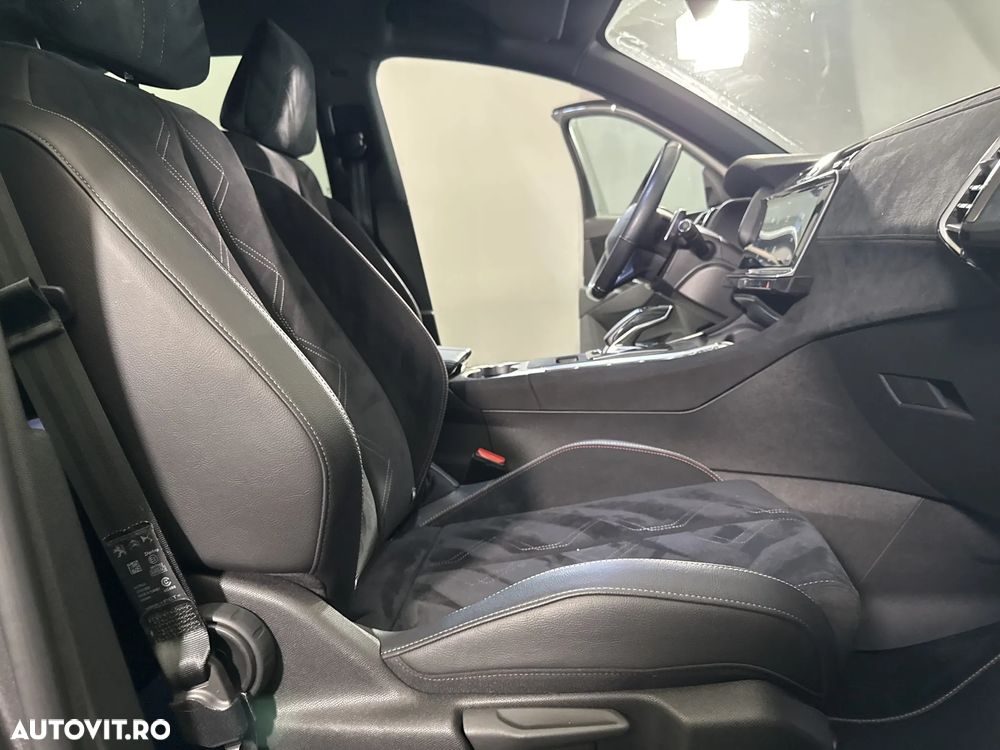 DS Automobiles DS 7 Crossback - 12