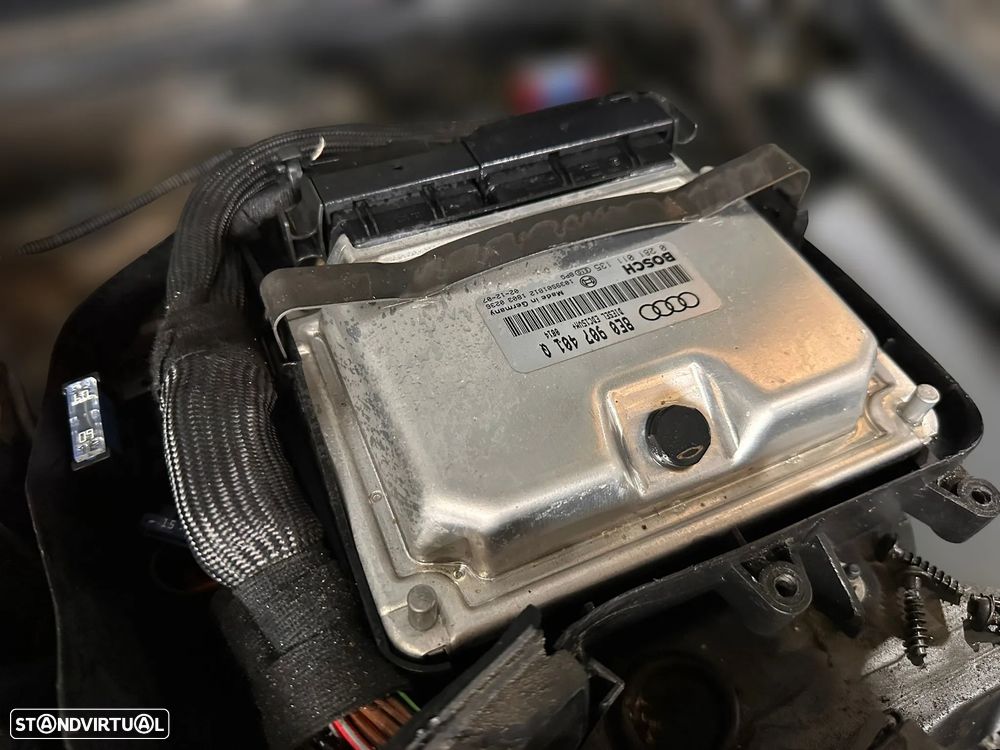 AUDI A4 B6 Avant (8E5) 2.5 TDI Diesel 163 cv / 120 kW para peças - 2