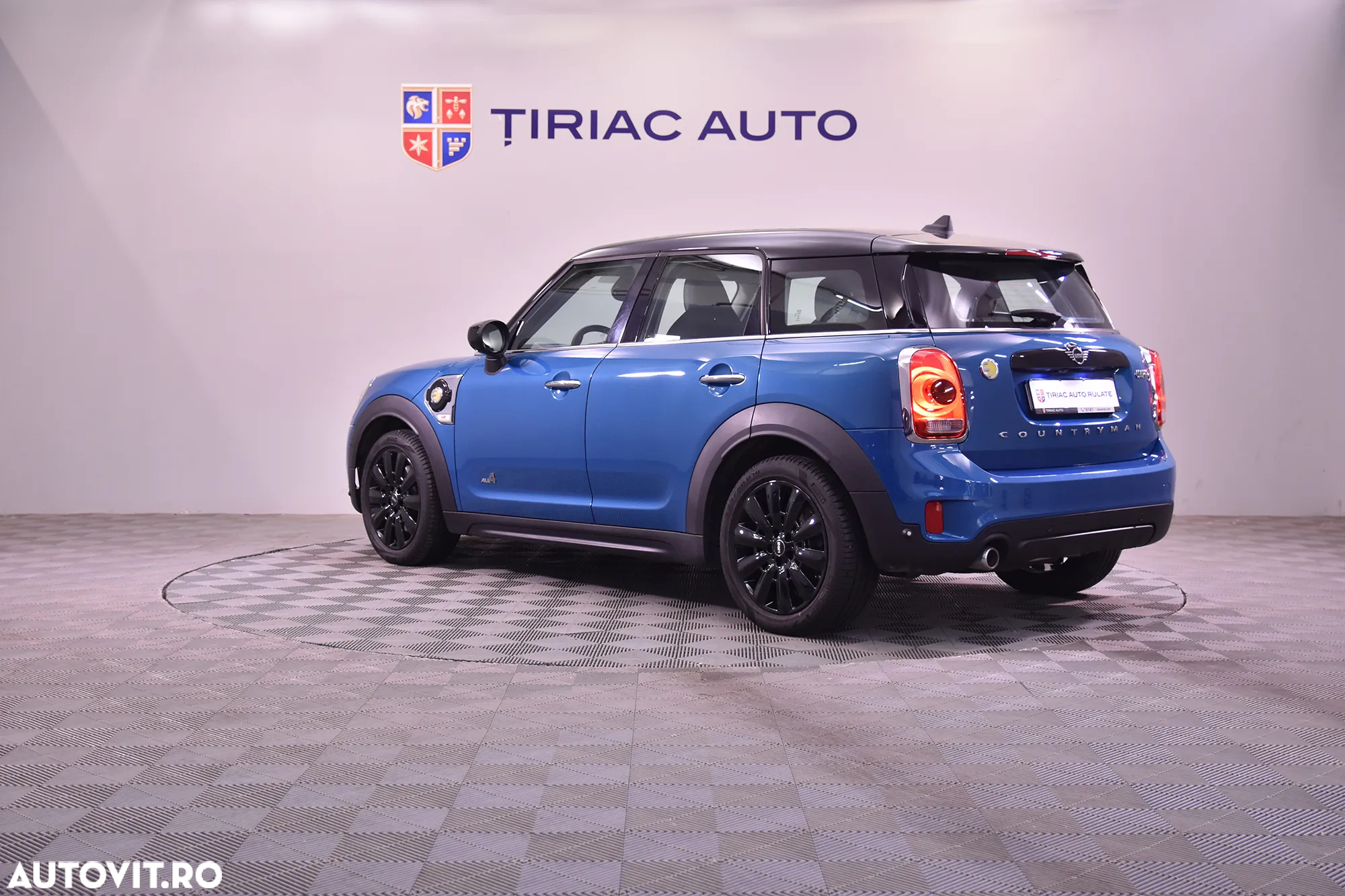 Mini Countryman Cooper S E ALL4 AT - 3