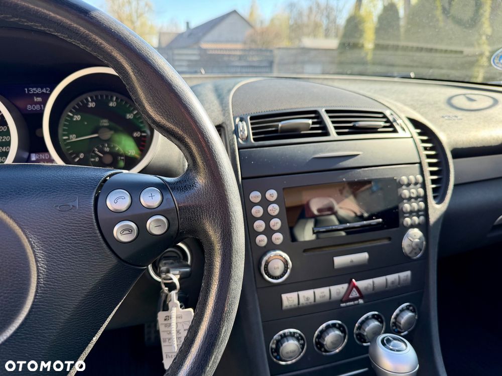 Mercedes-Benz SLK - 12