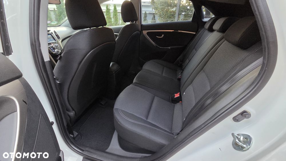 Hyundai i30 - 22