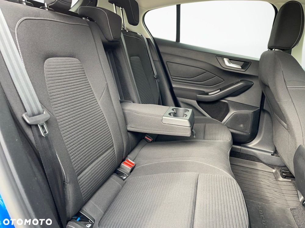 Ford Focus 1.0 EcoBoost Titanium - 19