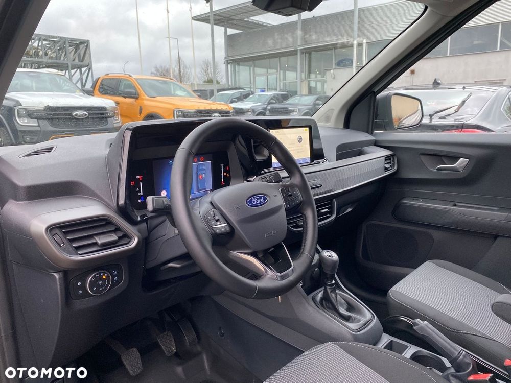 Ford Transit Courier - 7