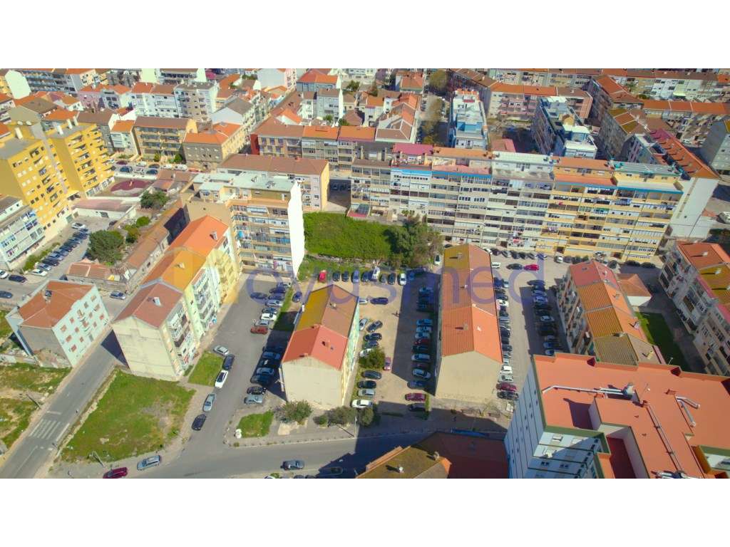Terreno Urbano com PIP Aprovado para construção de 24 Fogos - Grande imagem: 5/8
