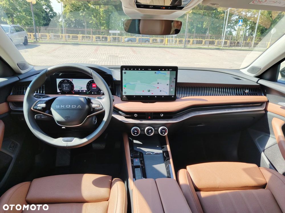 Skoda Superb 2.0 TSI L&K DSG - 5