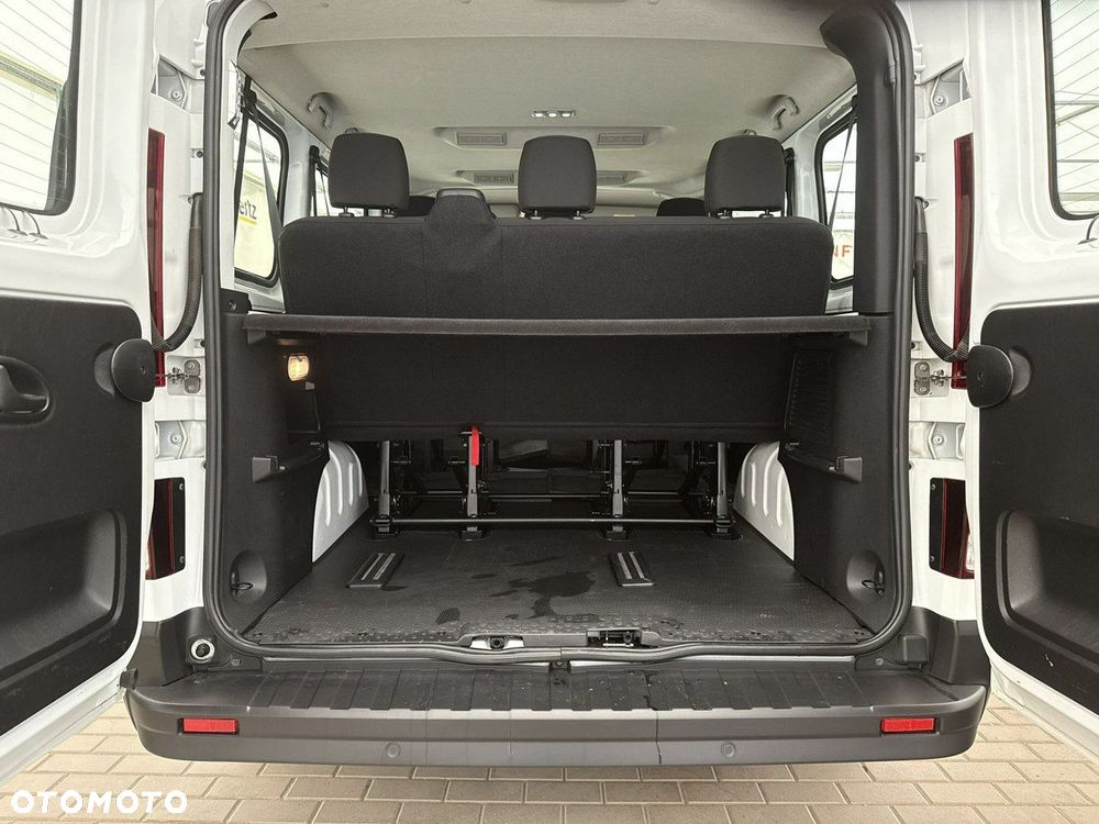 Renault Trafic - 20