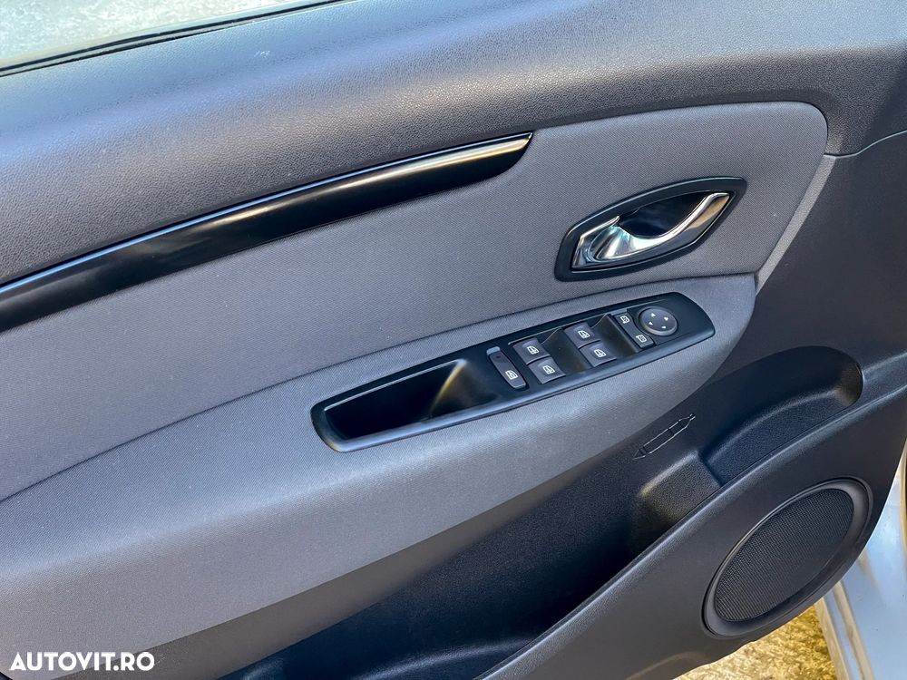 Renault Grand Scenic dCi 110 FAP Dynamique - 10