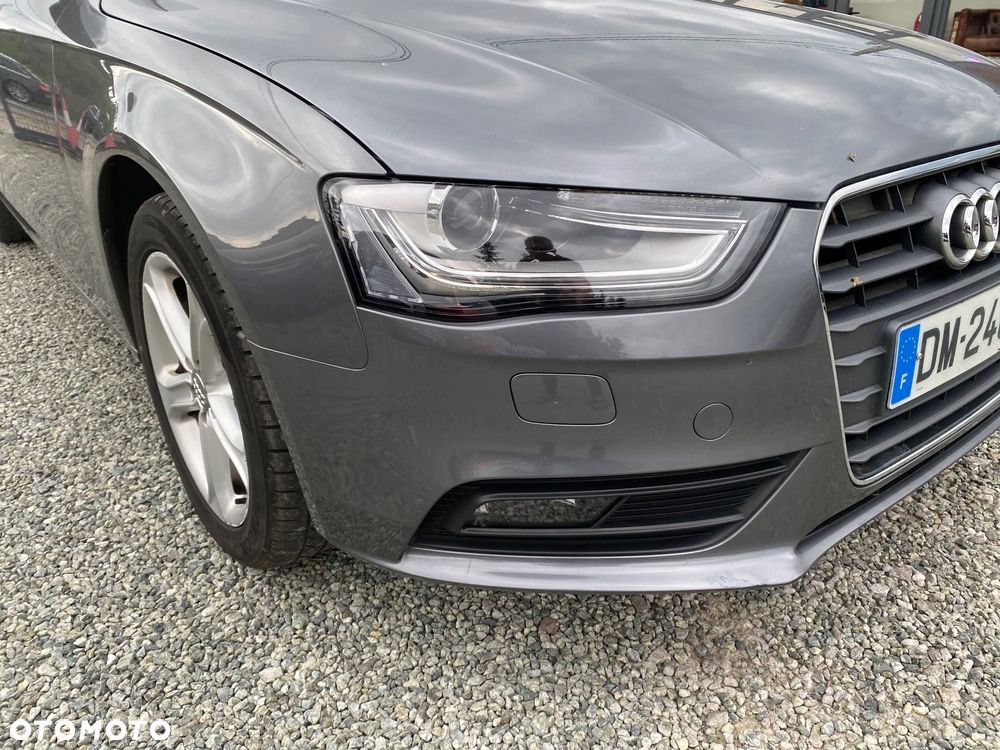 Audi A4 Limousine 2.0 TDI DPF clean diesel Ambiente - 10
