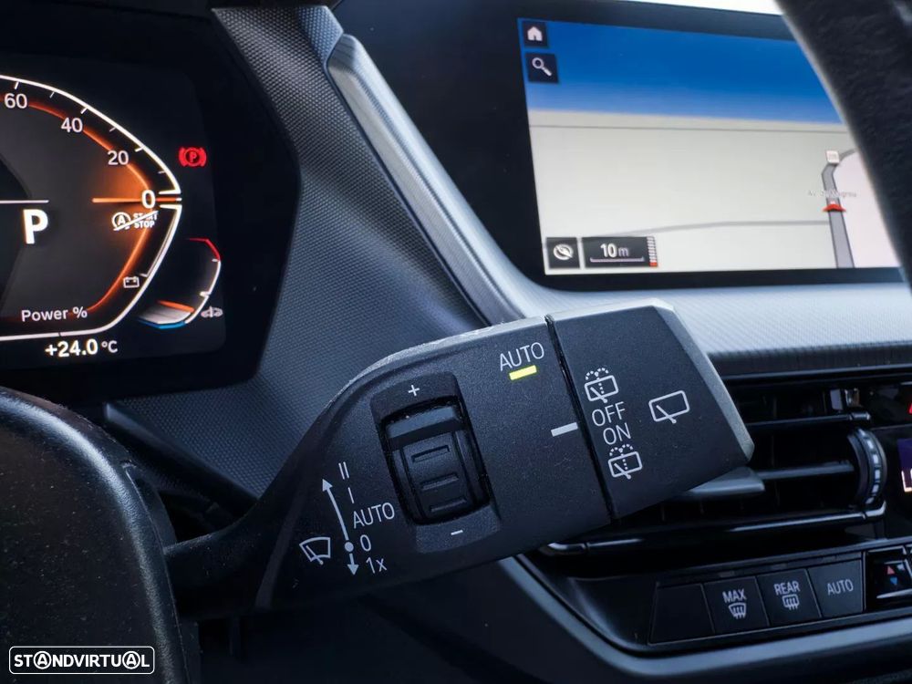 BMW 116 d Aut. M Sport - 24