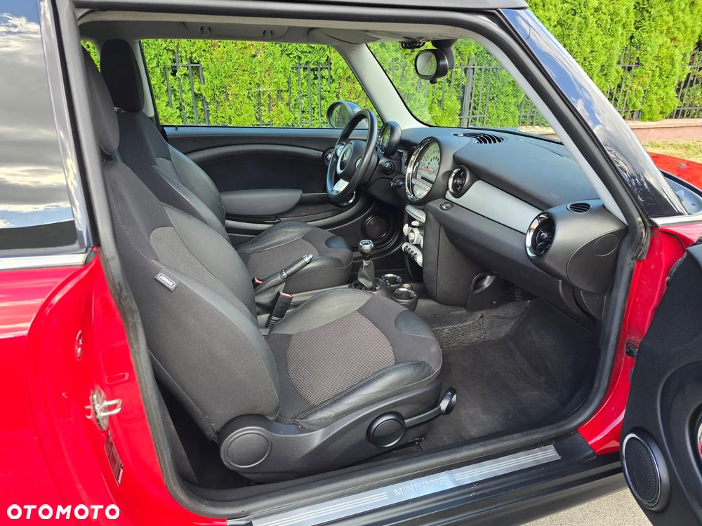 MINI Cooper D - 18