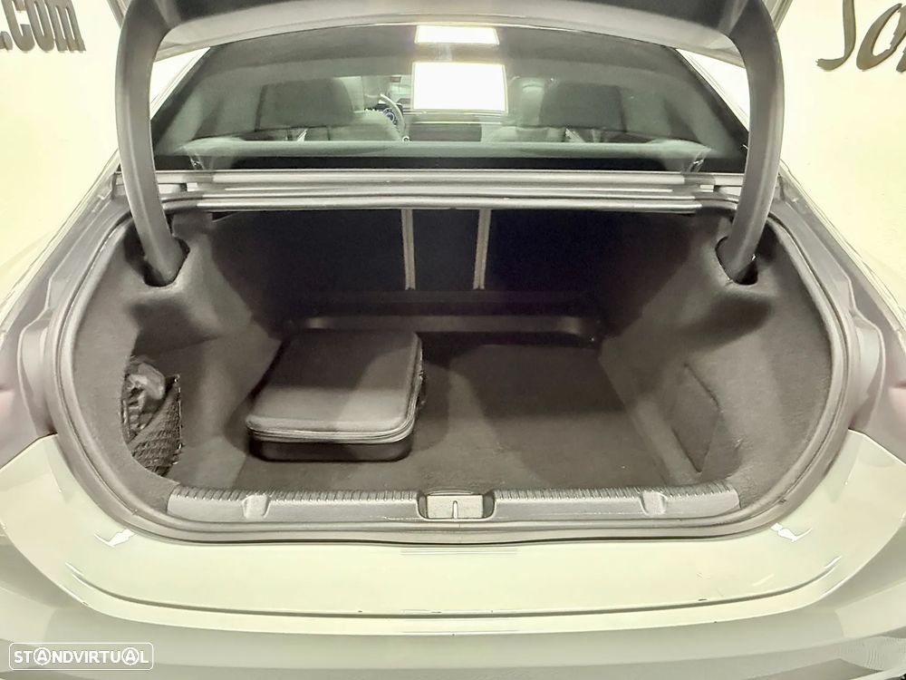 Mercedes-Benz EQE 350+ Edition Electric Art - 30