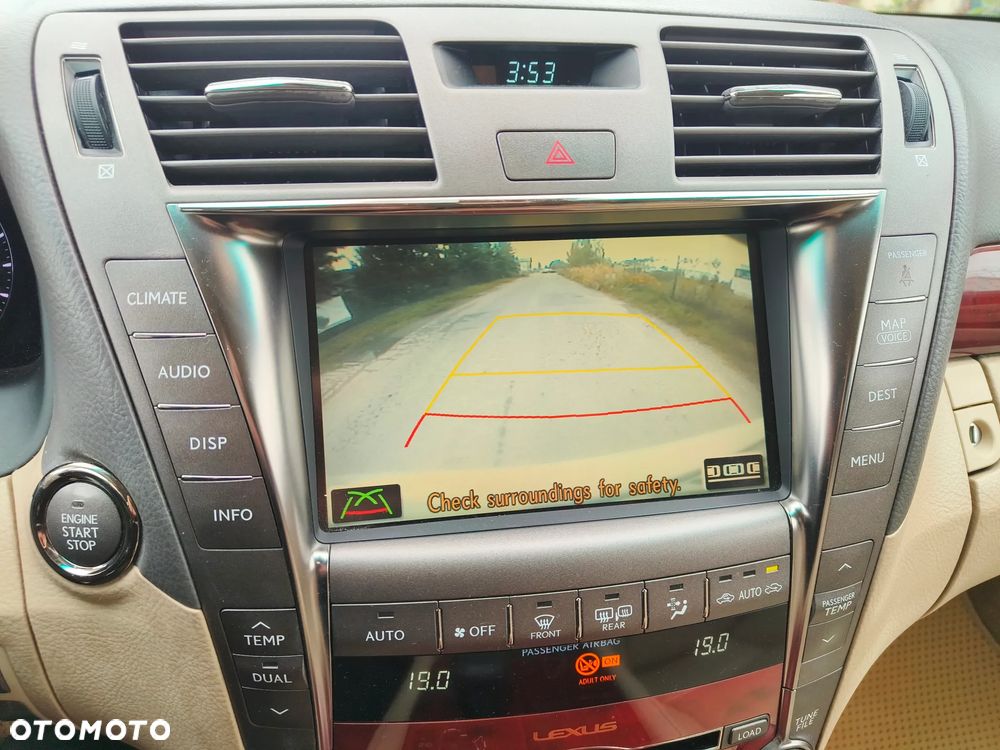 Lexus LS 460 Elegance AWD - 19