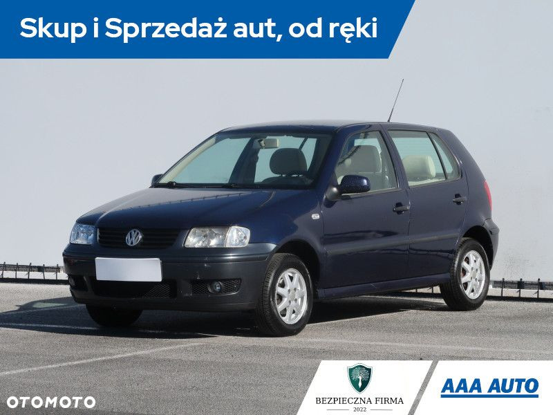 Volkswagen Polo - 2