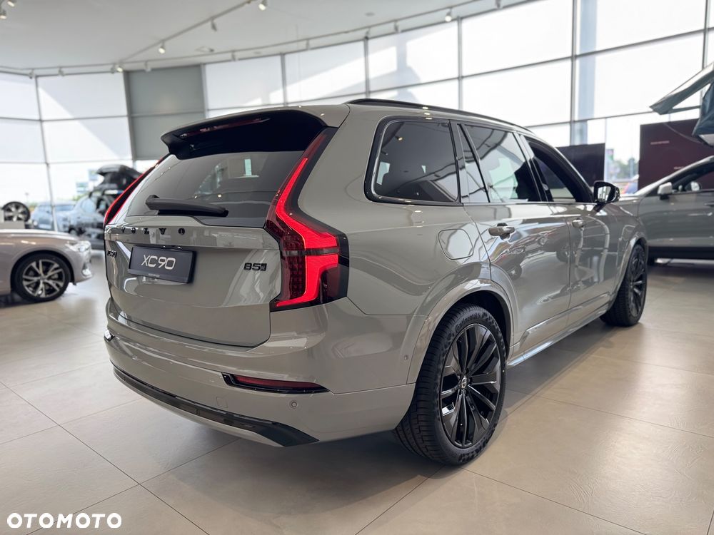 Volvo XC 90 B5 B AWD Ultra Black Edition 7os - 3