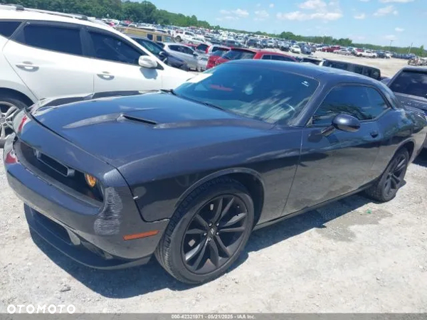 Dodge Challenger Automatik SXT Plus