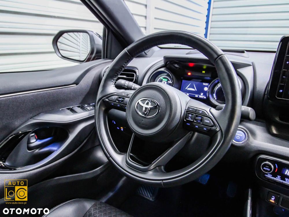 Toyota Yaris Hybrid 1.5 Style - 26