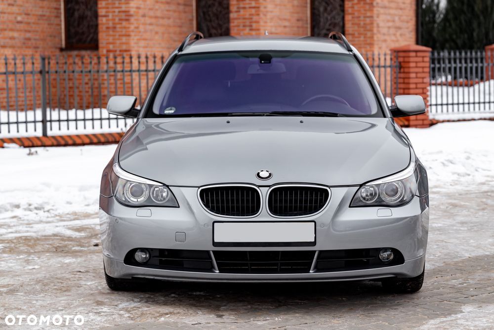 BMW Seria 5 525i Touring - 7