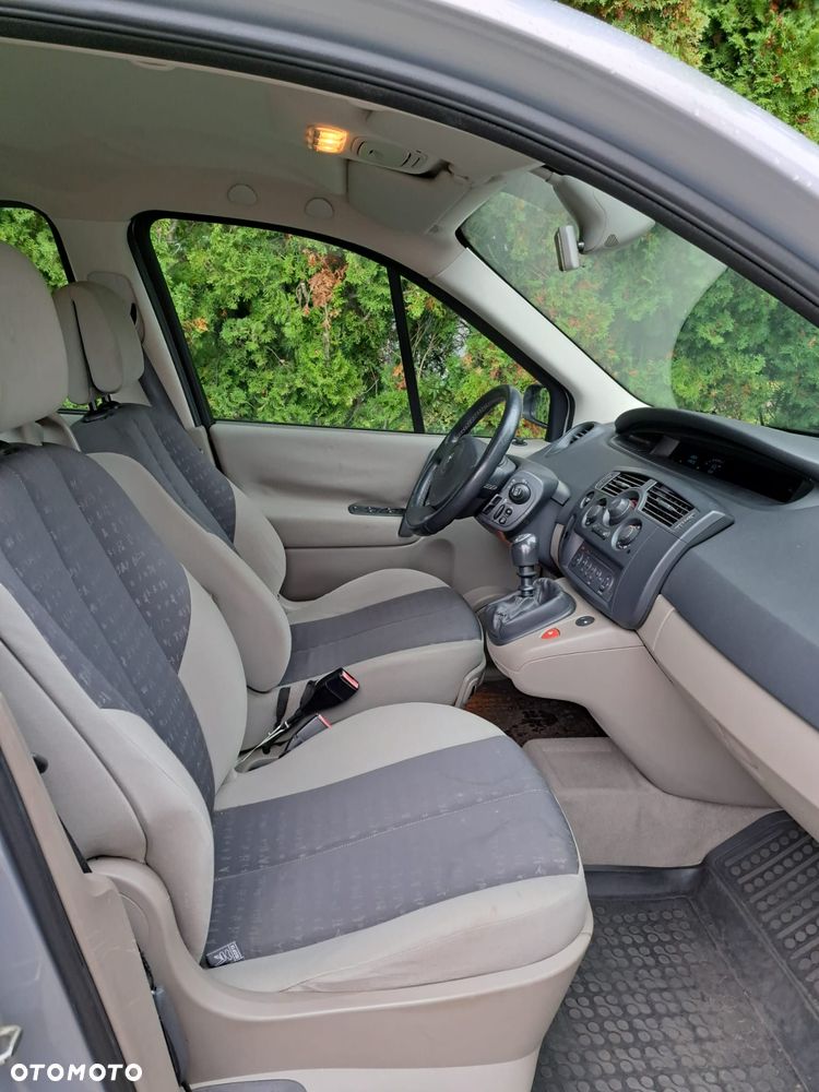 Renault Scenic - 7