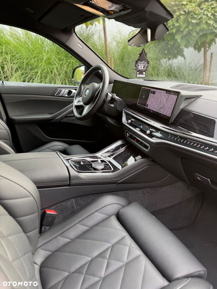 BMW X6 xDrive30d - 11