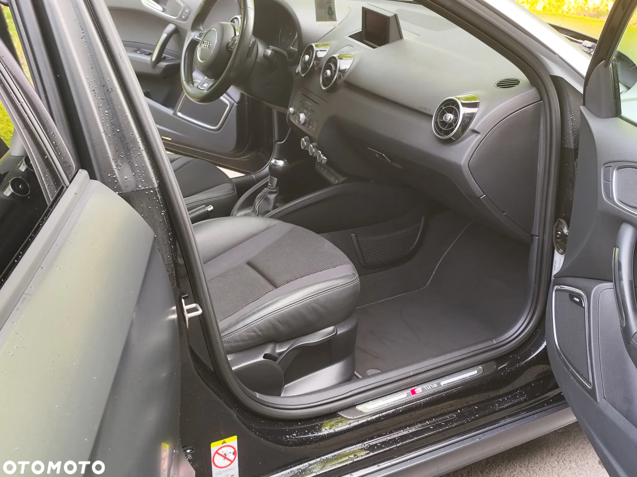 Audi A1 1.4 TFSI Sportback S tronic S line edition m S line Sportpaket - 14