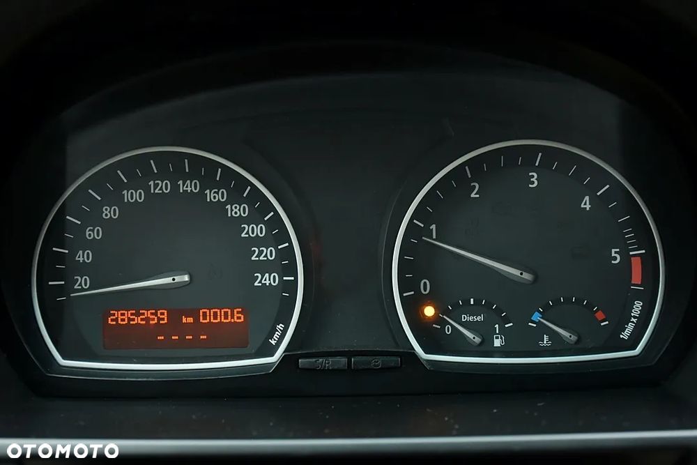 BMW X3 2.0d - 19