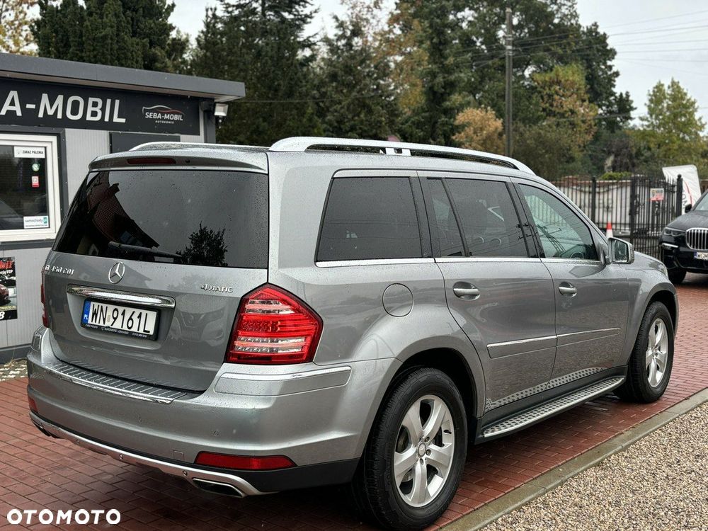 Mercedes-Benz GL - 7