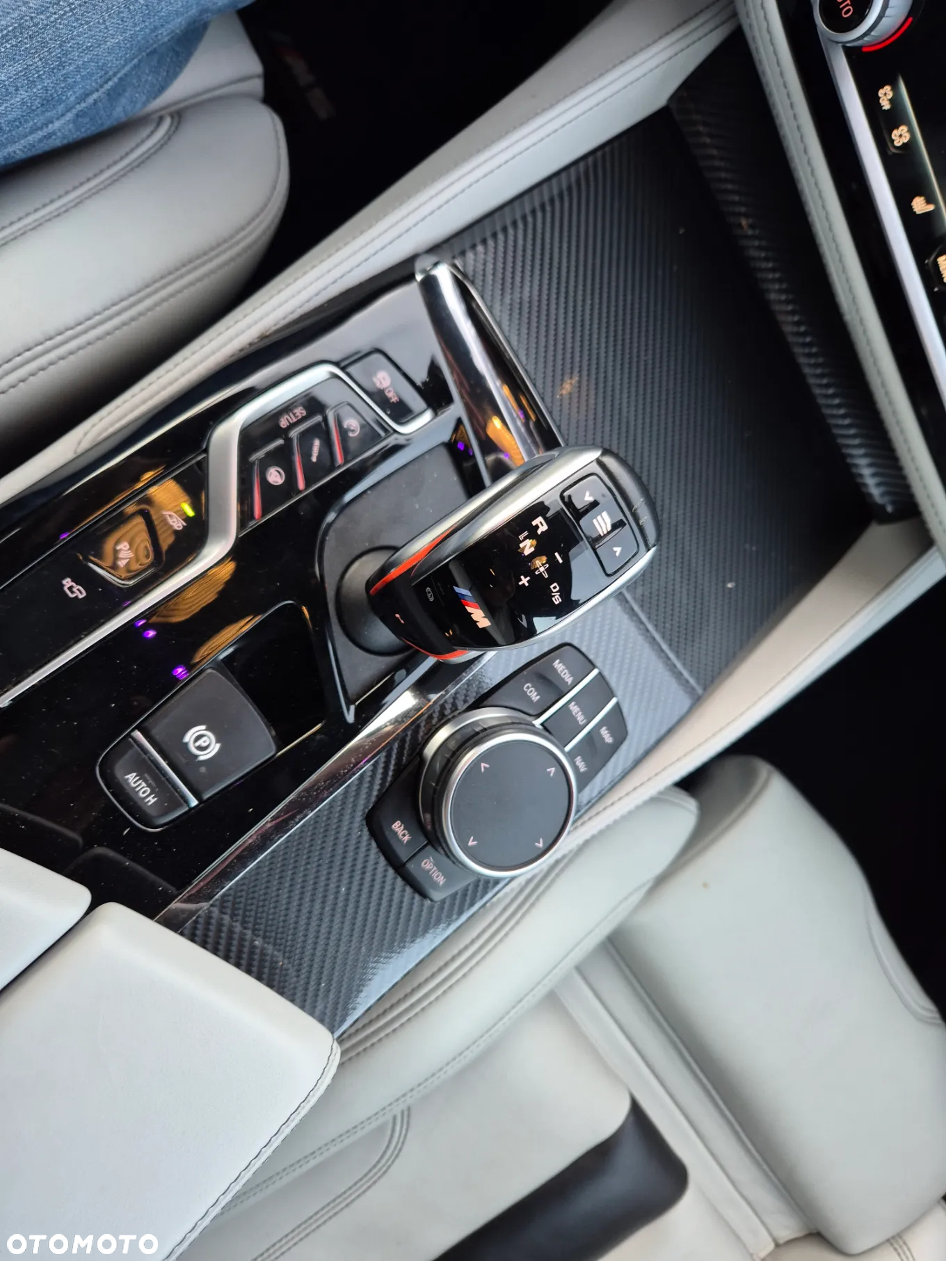 BMW M5 Competition - 24