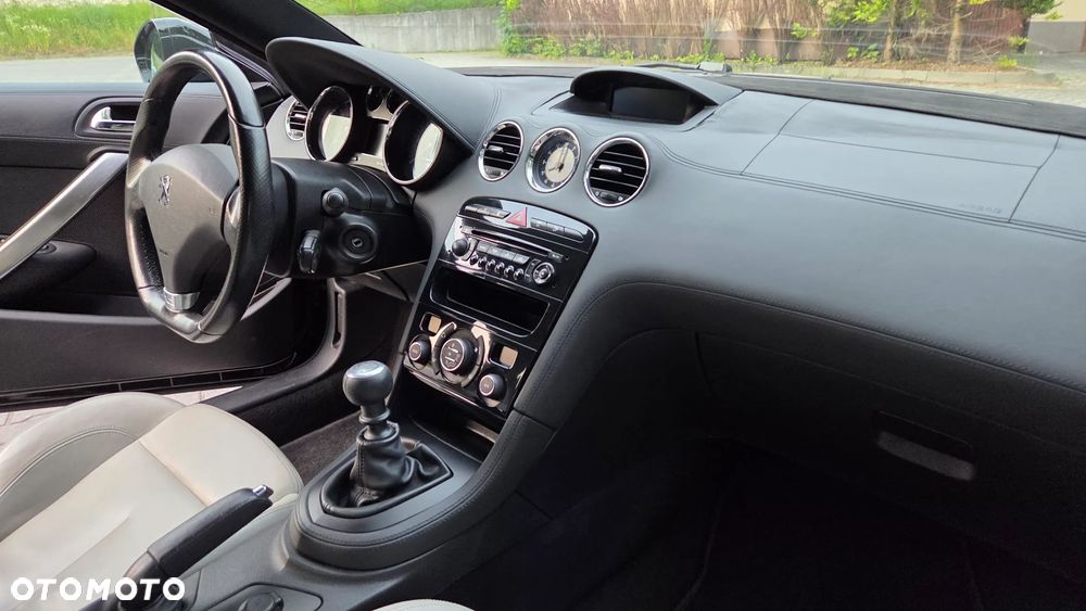Peugeot RCZ - 33