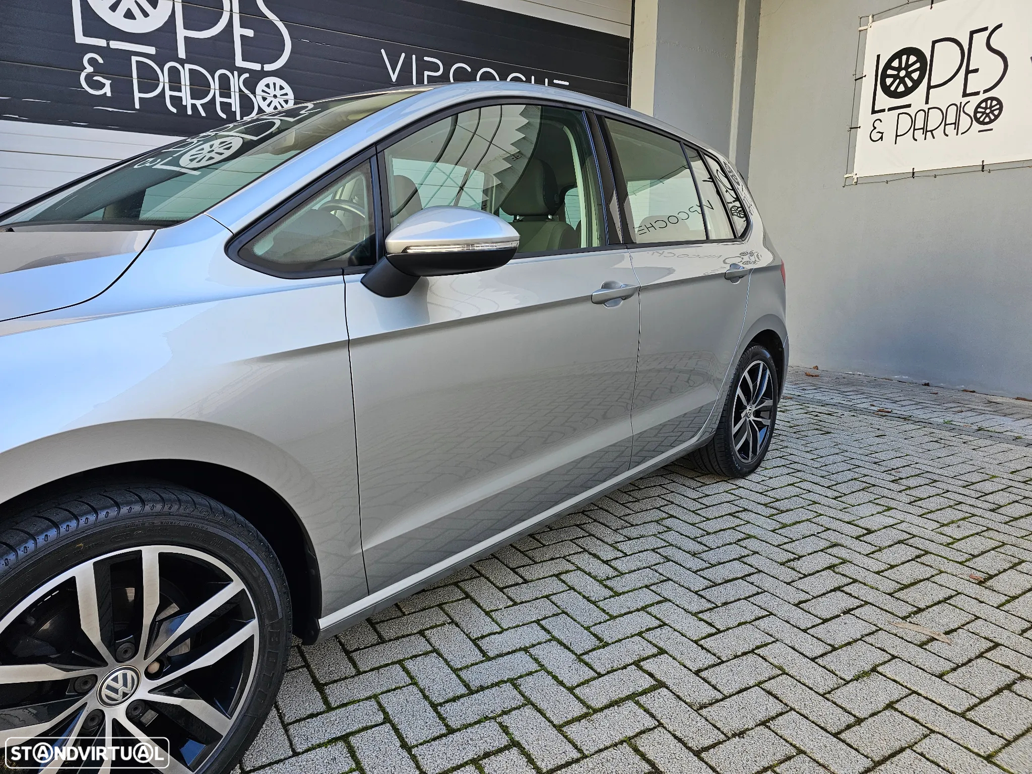 VW Golf 1.6 TDI Highline - 18