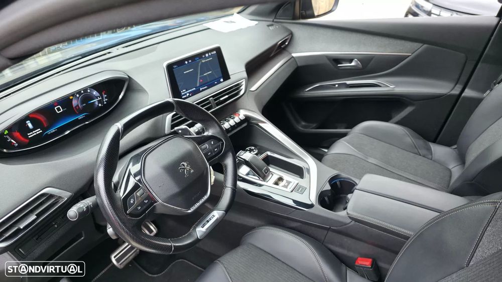 Peugeot 5008 1.2 PureTech Allure EAT8 - 9