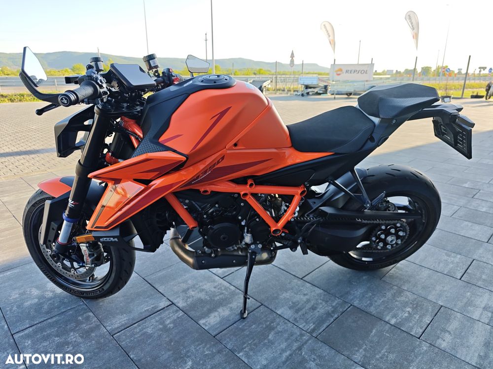 KTM 1390 Super Duke - 4